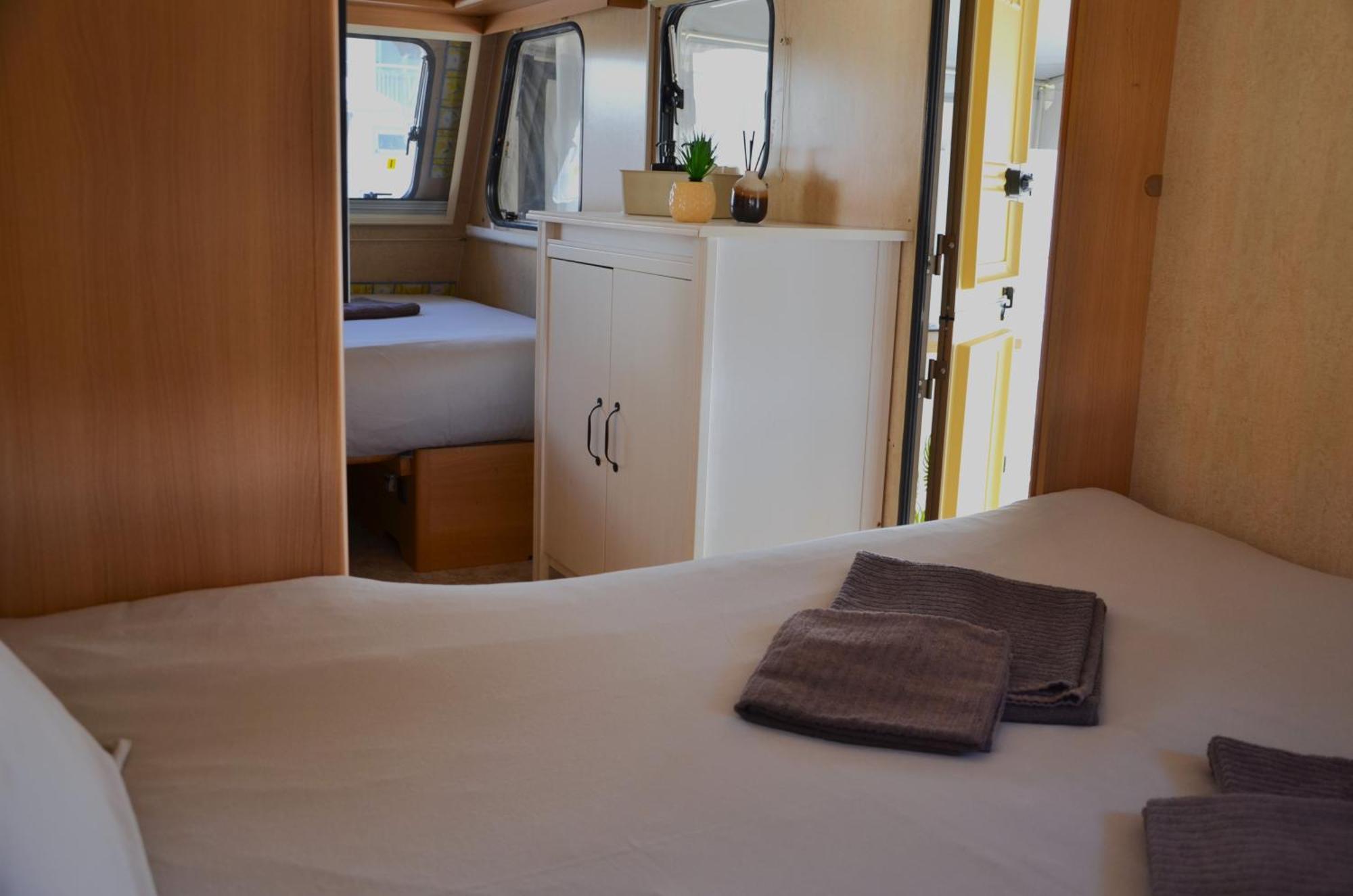 Camping Italia 90 Caravans โดมาโซ ภายนอก รูปภาพ