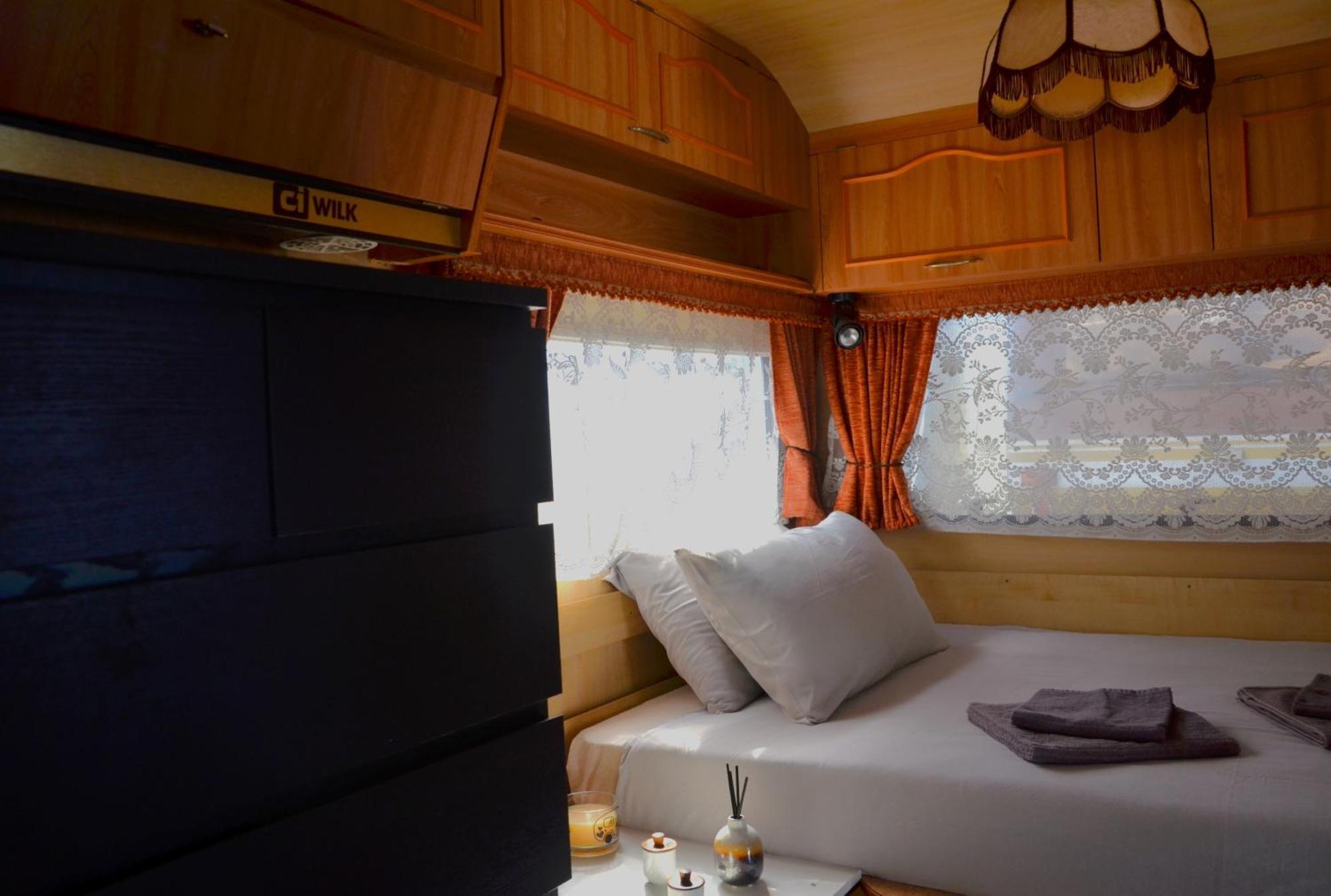 Camping Italia 90 Caravans โดมาโซ ภายนอก รูปภาพ